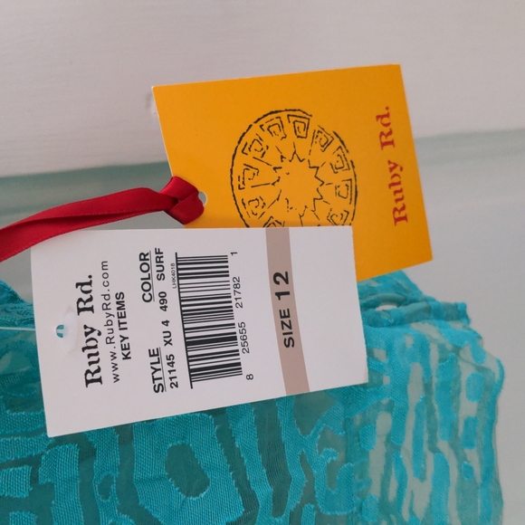 Two-Piece Tank & Blouse - new with tags! - Picture 3 of 6